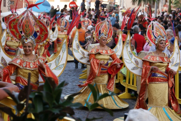 Karneval Puerto De La Cruz Kostueme