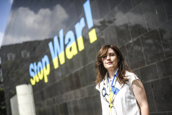 W1900 H1052 X2246 Y970 Rp Shum 0660 3b8d1be06e8e2808