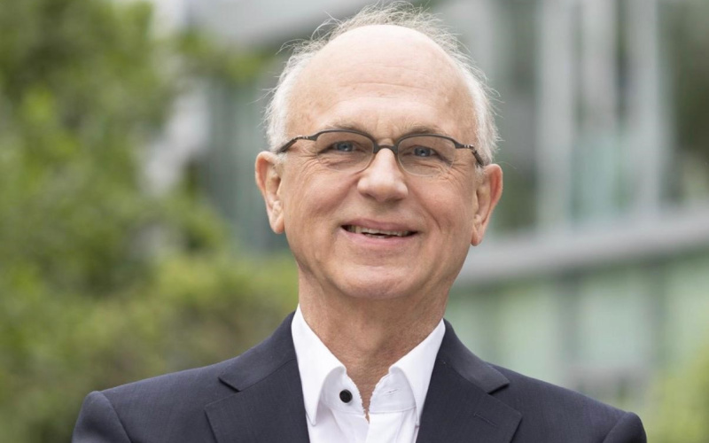 Dr. Alexander Fils, Vorsitzender des Planungsausschusses der Stadt Düsseldorf und Jurymitglied des Architekturwettbewerbs