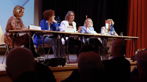 Frauen Fuehrungspositionen